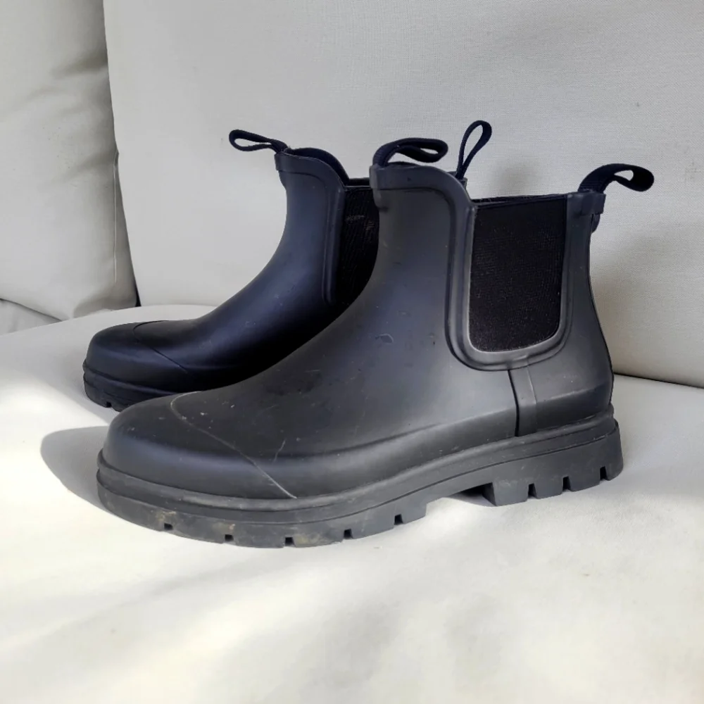 Everlane Lug Sole Rain Boots Size 8